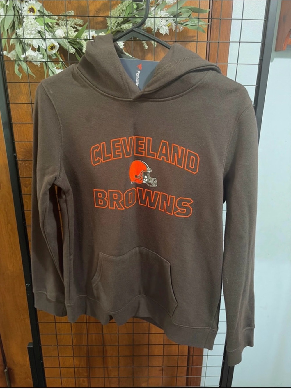 Fanatics Brown Cleveland Browns Pullover Hoodie with Orange Logo
